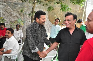Celebrities Pay Homage to Mada Venkateswara Rao